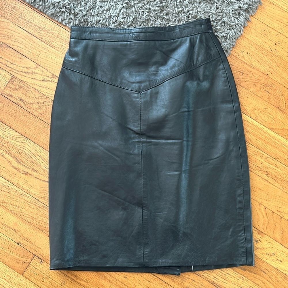 OUTERBOUND BY HMS Black Vintage Leather Pencil Skirt Black Knee Length size 3/4